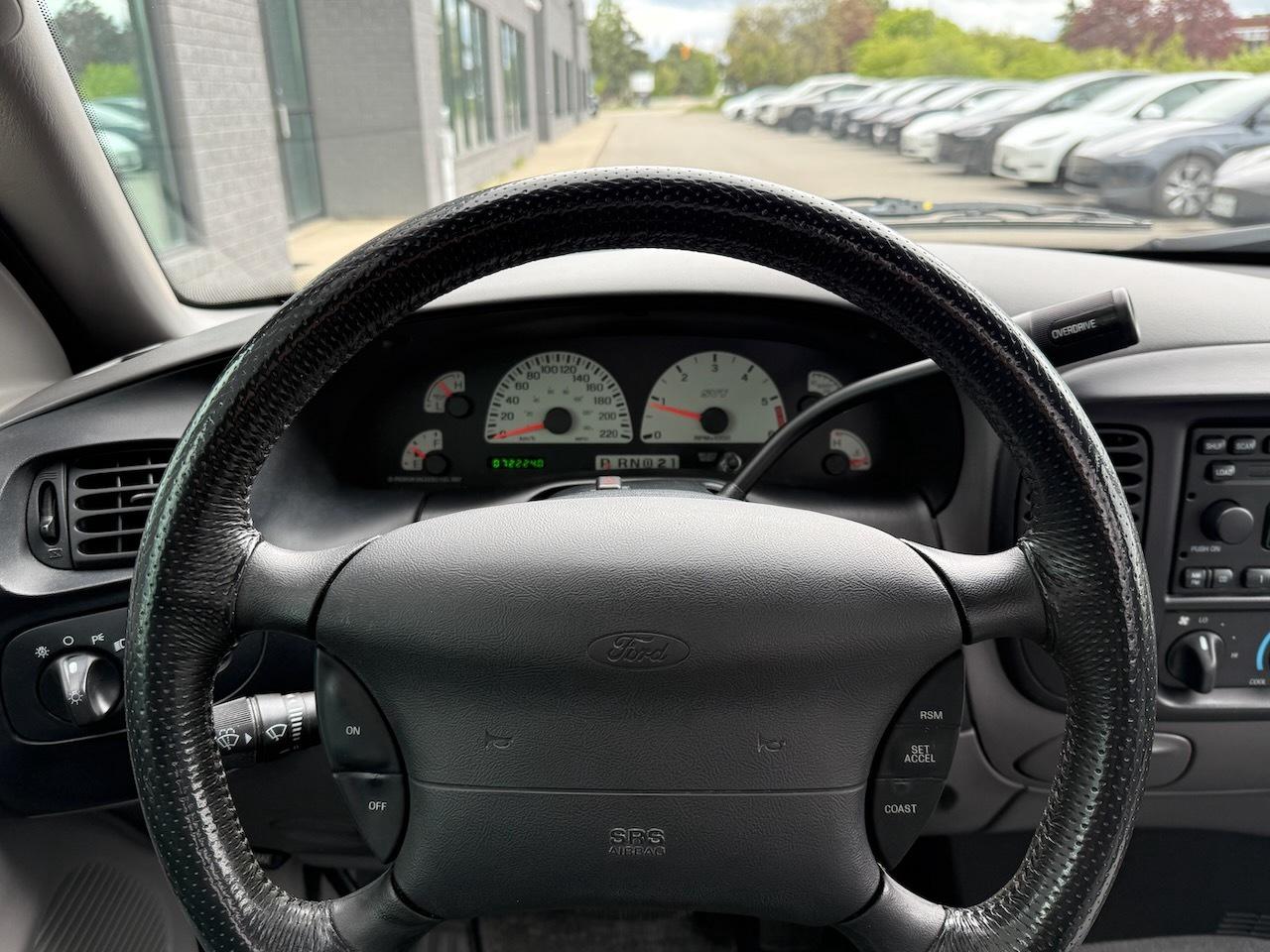 2004 Ford F-150 Flareside SVT  Lightning Photo