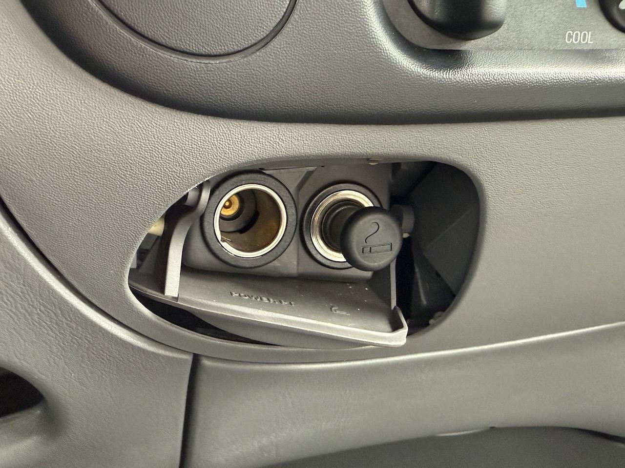 2004 Ford F-150 Flareside SVT  Lightning Photo