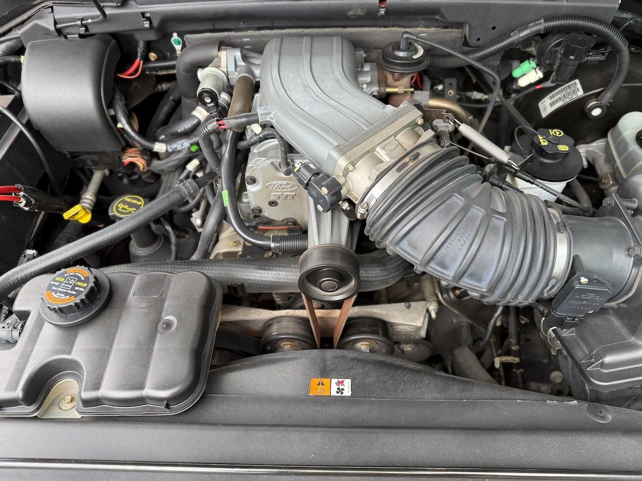 2004 Ford F-150 Flareside SVT  Lightning Photo