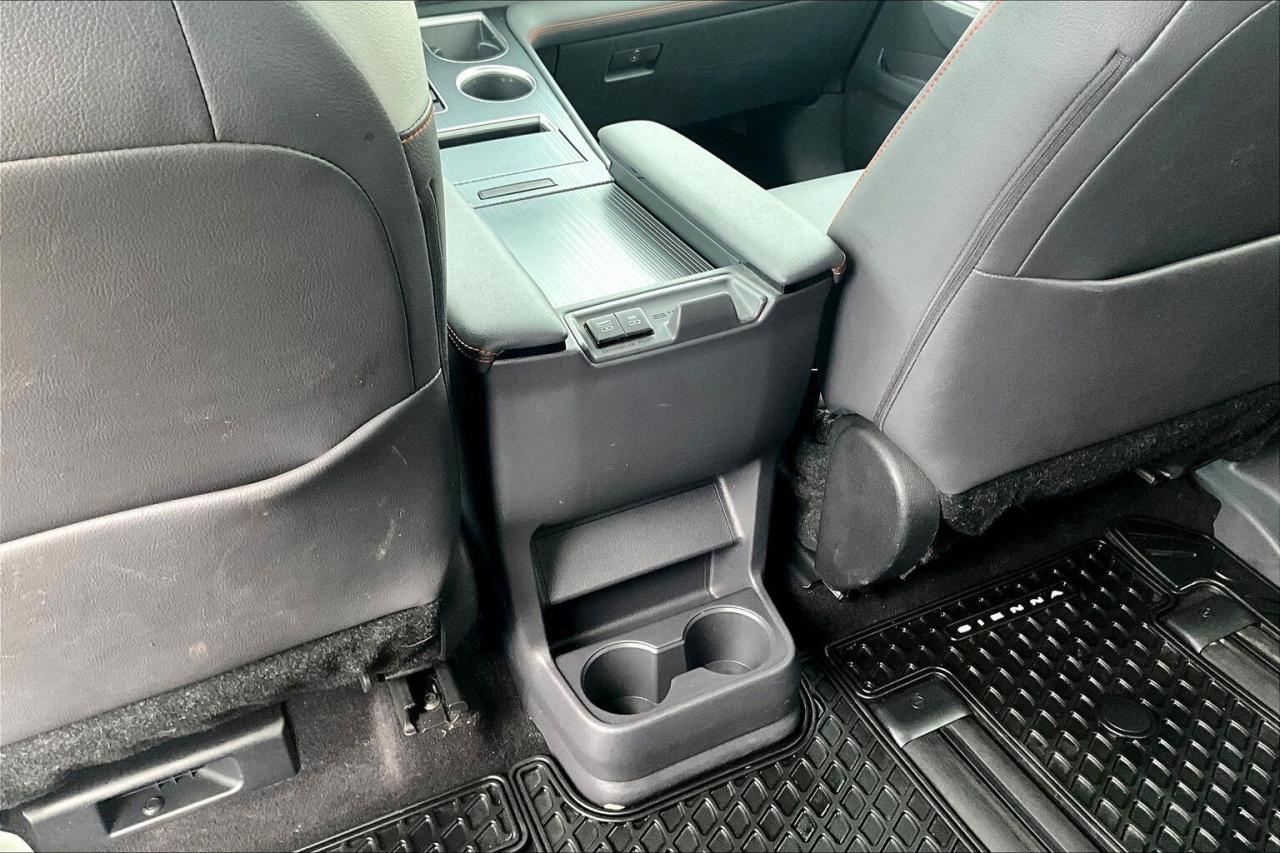 2023 Toyota Sienna XSE AWD 7-Passenger   CarPlay/Android   Navigation Photo