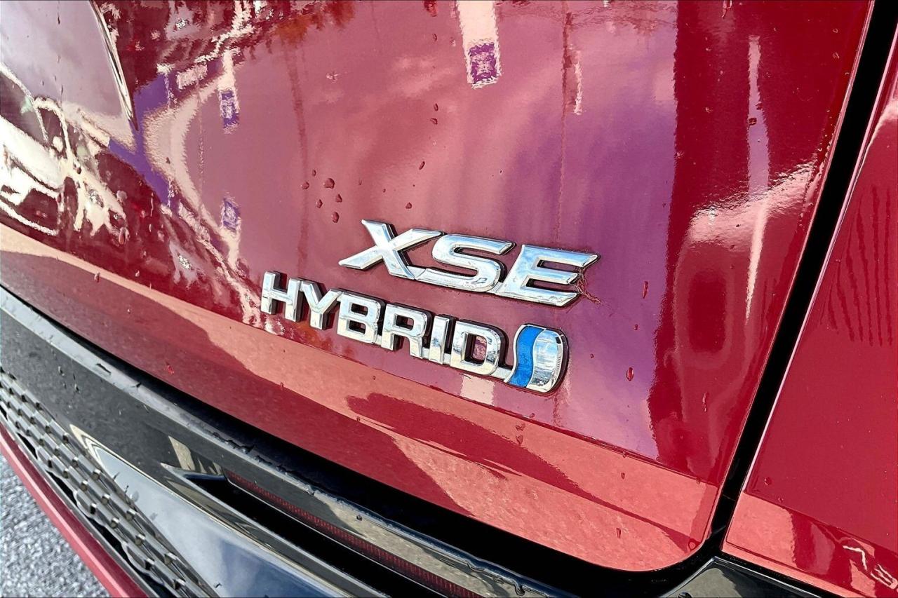 2023 Toyota Sienna XSE AWD 7-Passenger   CarPlay/Android   Navigation Photo