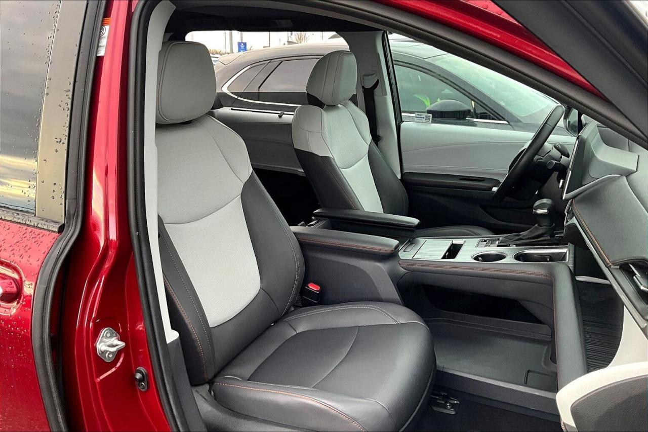 2023 Toyota Sienna XSE AWD 7-Passenger   CarPlay/Android   Navigation Photo