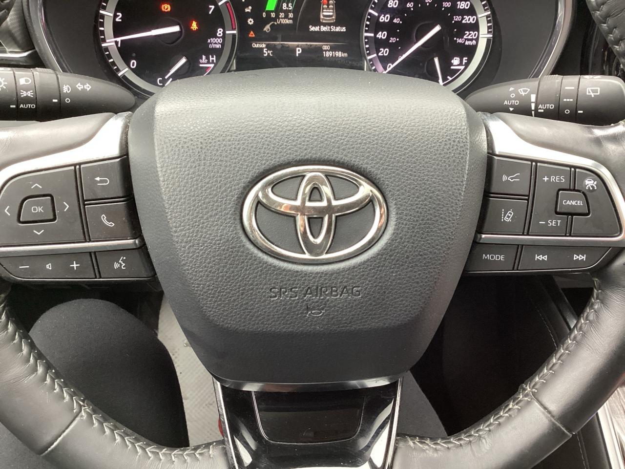 2021 Toyota Highlander PLATINUM AWD Photo