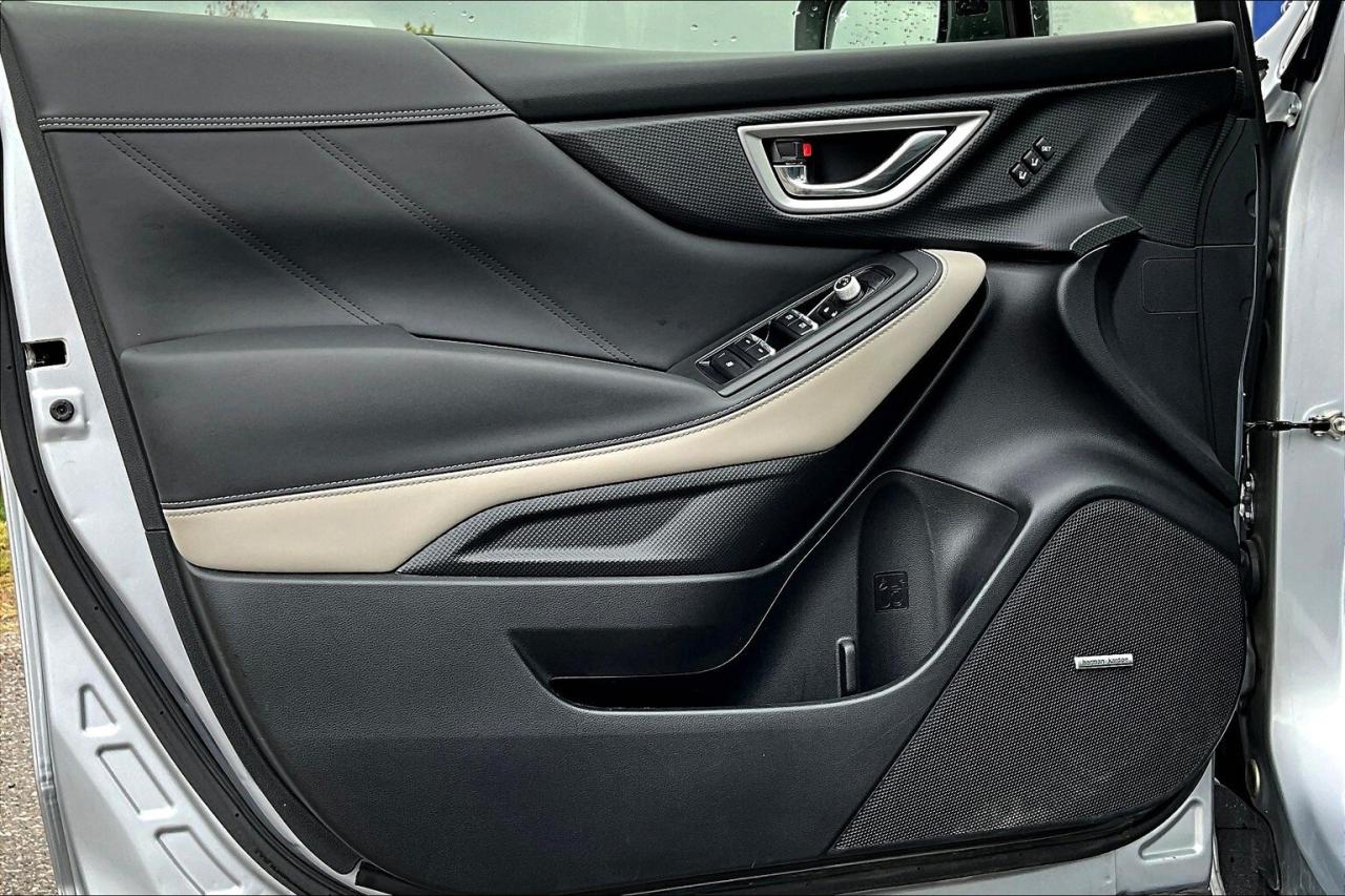 2022 Subaru Forester Limited AWD - CPO 3.99% FINANCING Photo