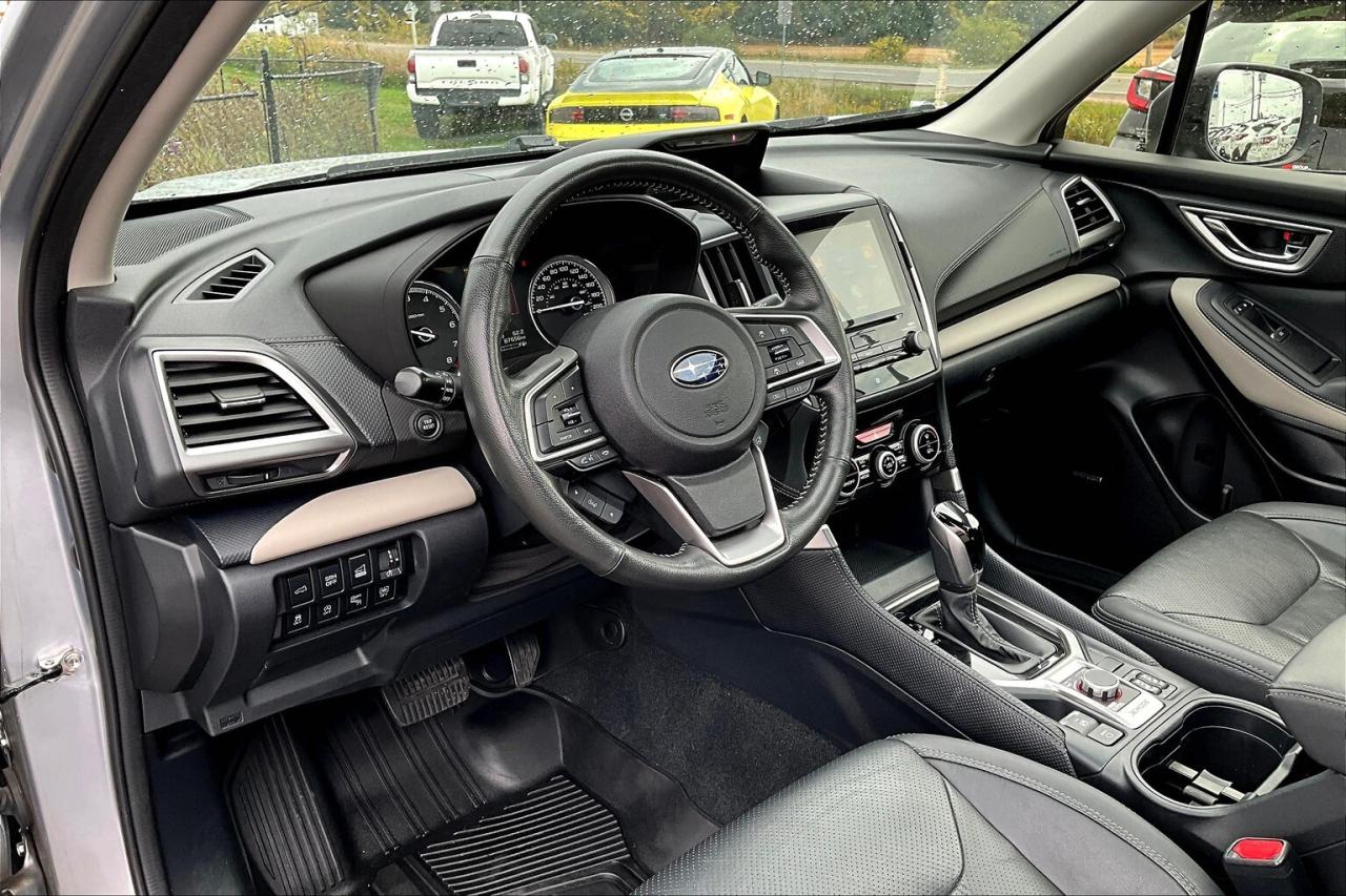 2022 Subaru Forester Limited AWD - CPO 3.99% FINANCING Photo