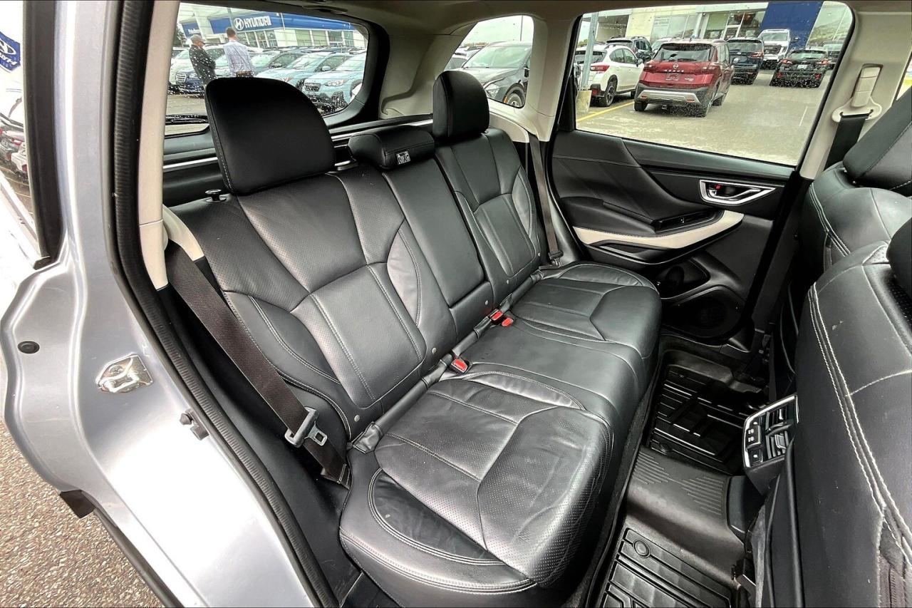 2022 Subaru Forester Limited AWD - CPO 3.99% FINANCING Photo