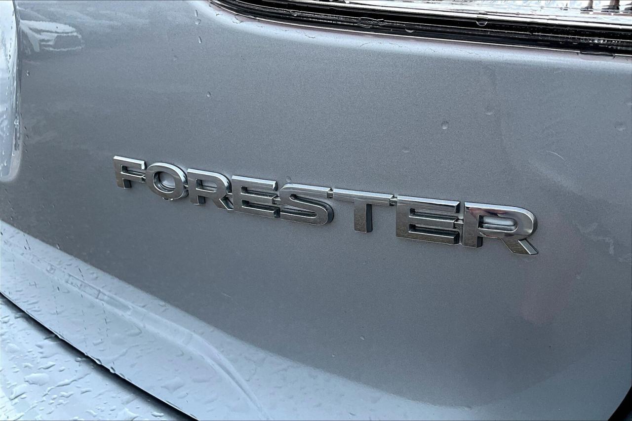 2022 Subaru Forester Limited AWD - CPO 3.99% FINANCING Photo