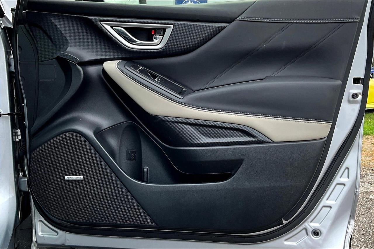 2022 Subaru Forester Limited AWD - CPO 3.99% FINANCING Photo