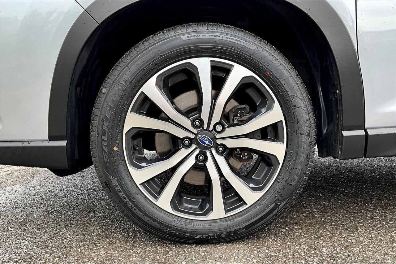 2022 Subaru Forester Limited AWD - CPO 3.99% FINANCING Photo