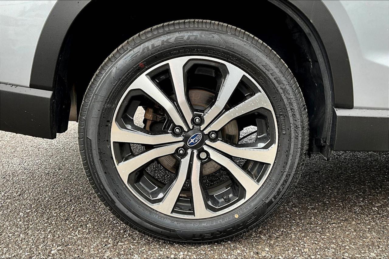 2022 Subaru Forester Limited AWD - CPO 3.99% FINANCING Photo