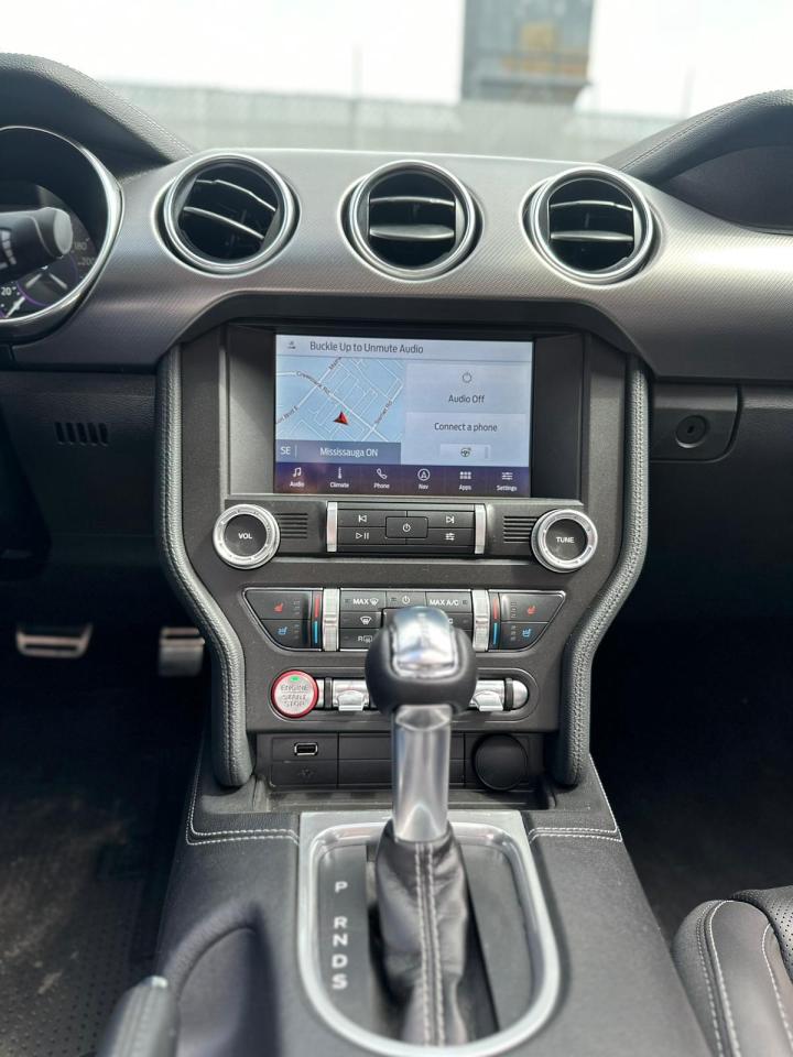 2022 Ford Mustang CONVERTIBLE, LEATHER, NAV, ALLOYS Photo