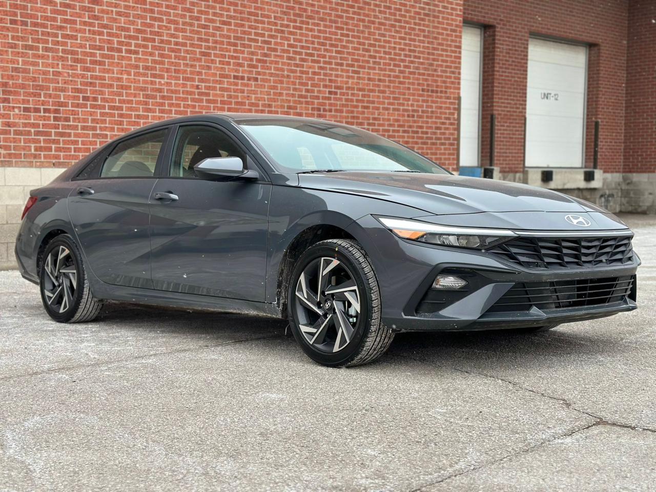 2024 Hyundai Elantra PREFERRED IVT W-TECH PKG, SUNROOF, ALLOYS Photo