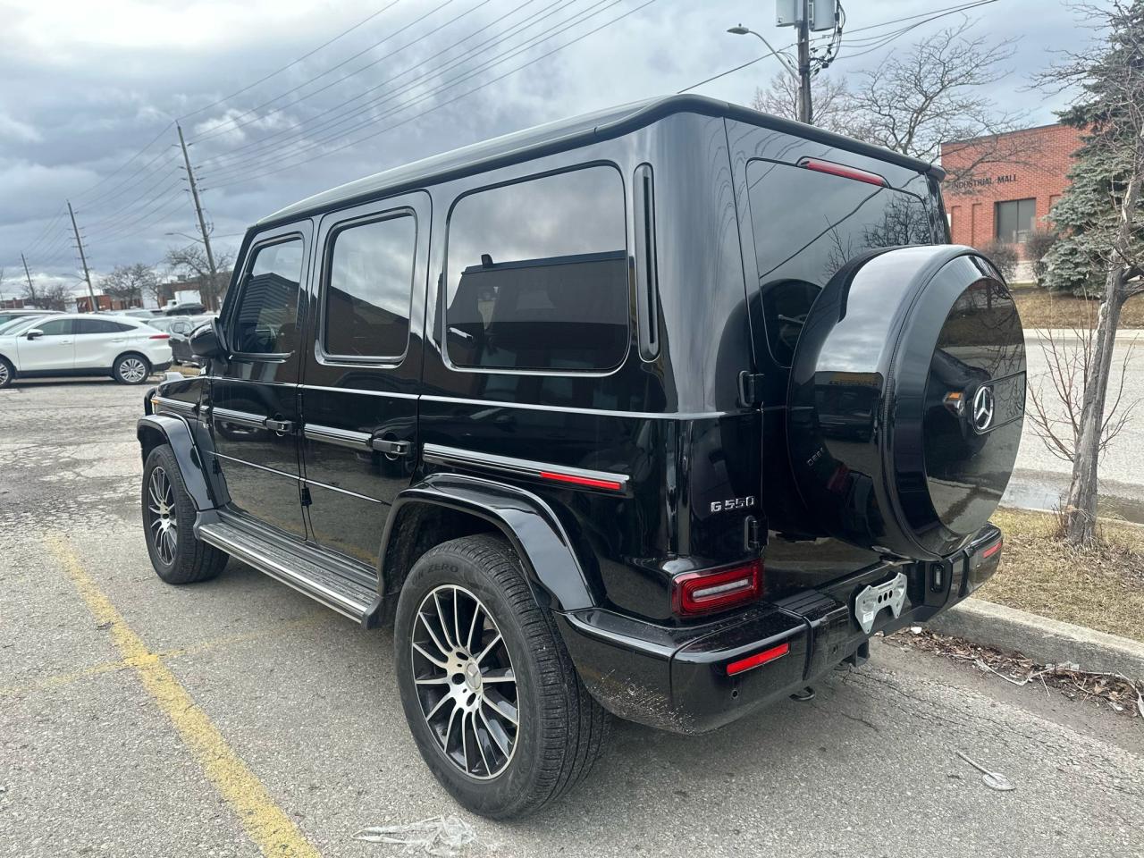 2019 Mercedes-Benz G-Class G 550, RED LEATHER INTERIOR, ALLOYS, SUNROOF Photo