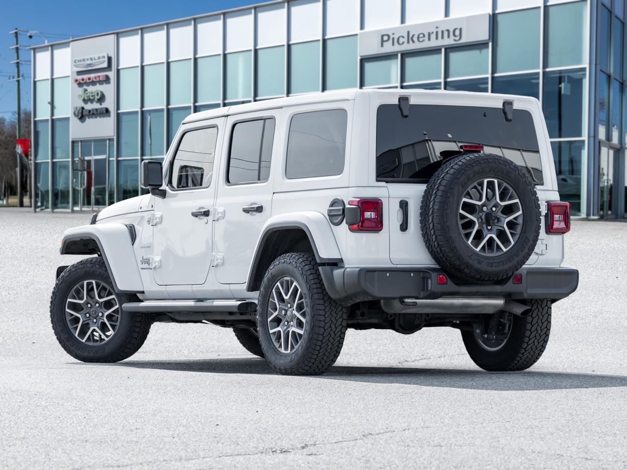 2024 Jeep Wrangler Sahara 4 Door 4x4  TECH PKG  SAFETY GRP Photo4