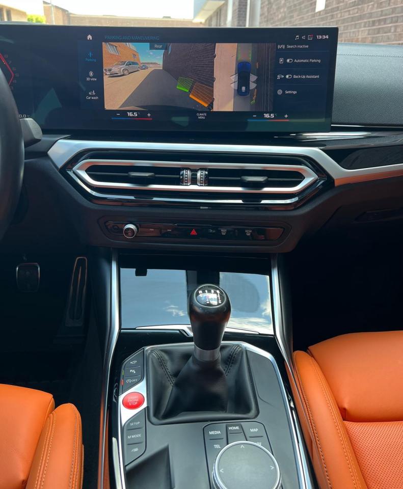 2023 BMW M3 LEATHER SEATS, SUNROOF, 360 CAM, CAR PLAY, MANUAL Photo