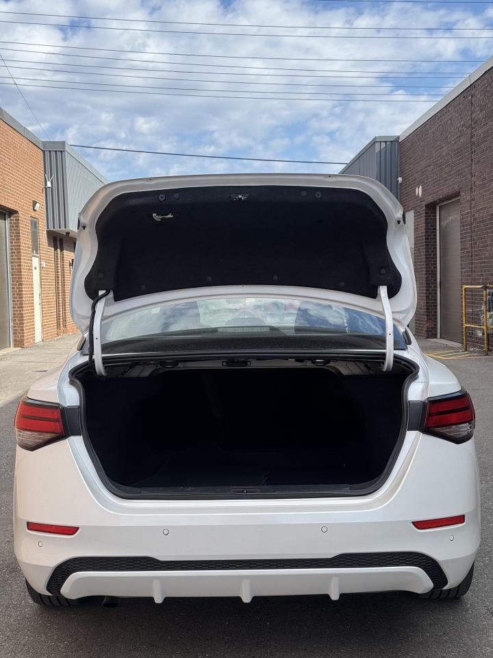 2023 Nissan Sentra SV CVT, BACK UP CAMERA, CAR PLAY, HEATED SEATS Photo