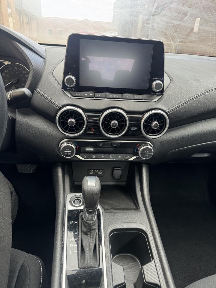 2023 Nissan Sentra SV CVT, BACK UP CAMERA, CAR PLAY, HEATED SEATS Photo