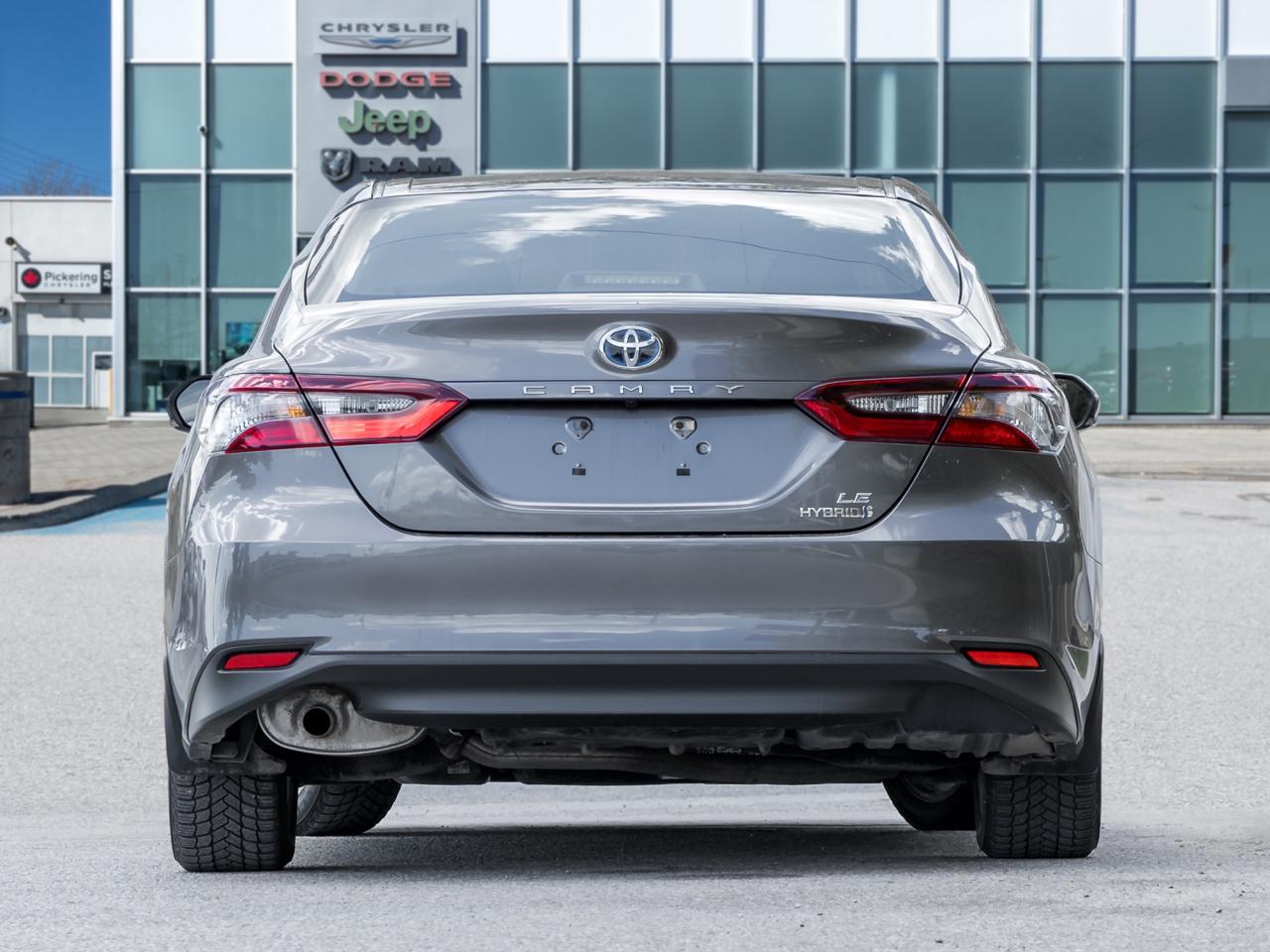 2022 Toyota Camry Hybrid Hybrid LE Auto Photo