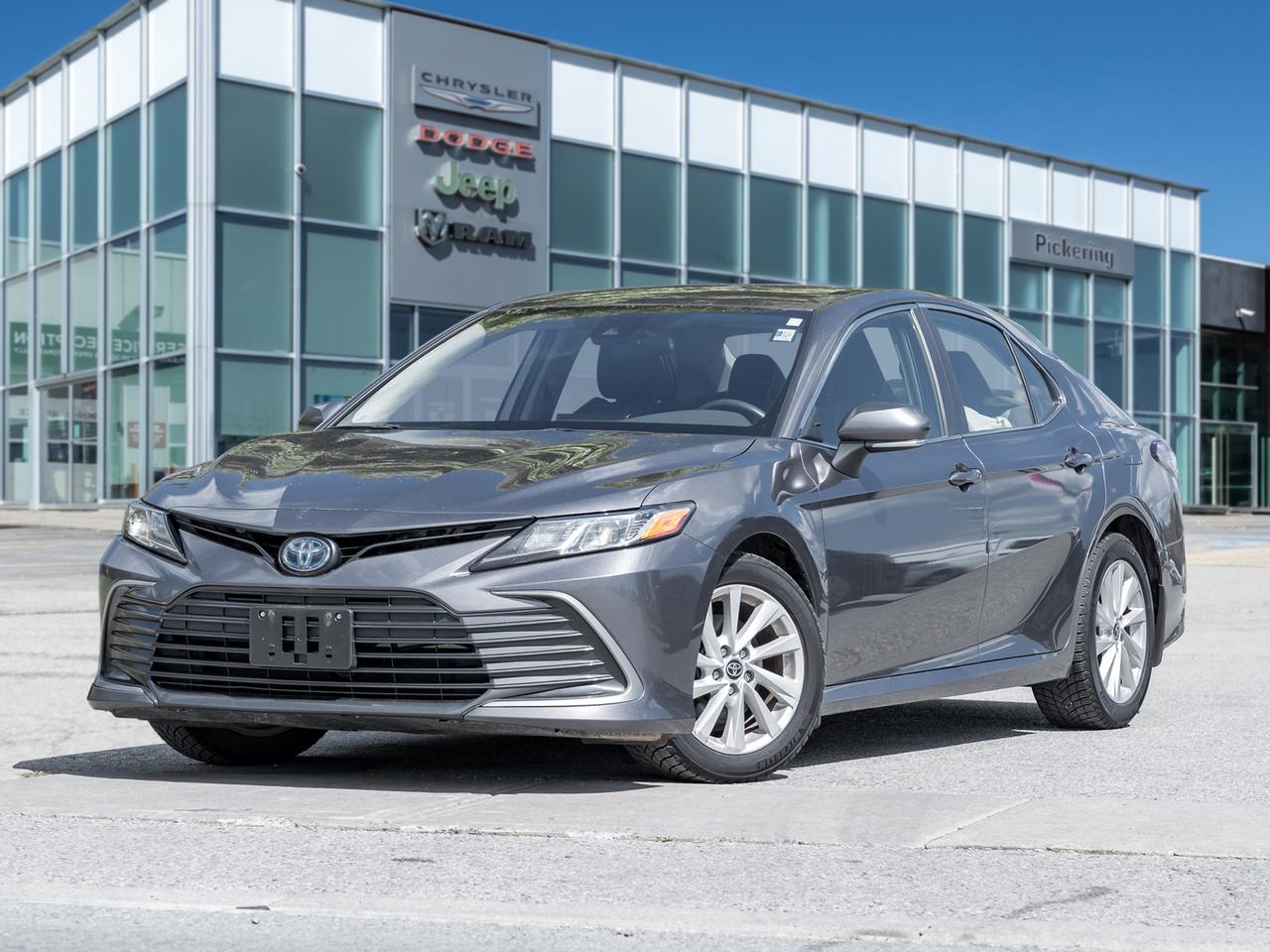 2022 Toyota Camry Hybrid Hybrid LE Auto Photo