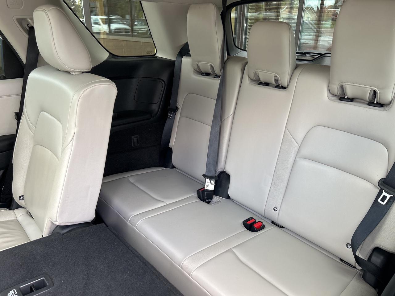 2023 Nissan Pathfinder SL LEATHER/NAV/SUNROOF **CALL 613-961-8848 Photo