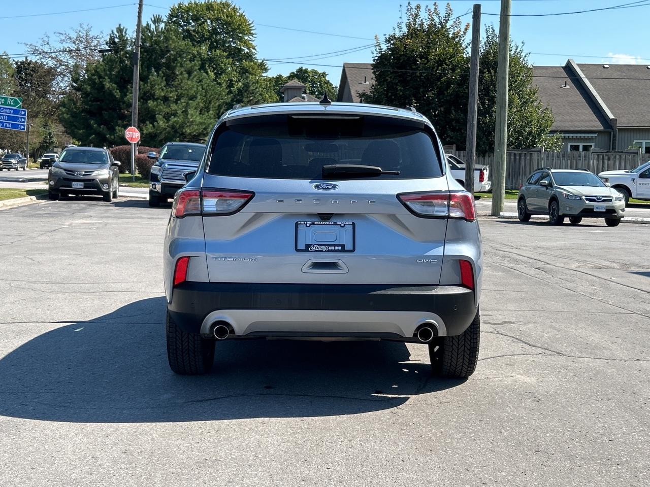 2022 Ford Escape Titanium AWD FULLY LOADED!! **CALL 613-961-8848 Photo3