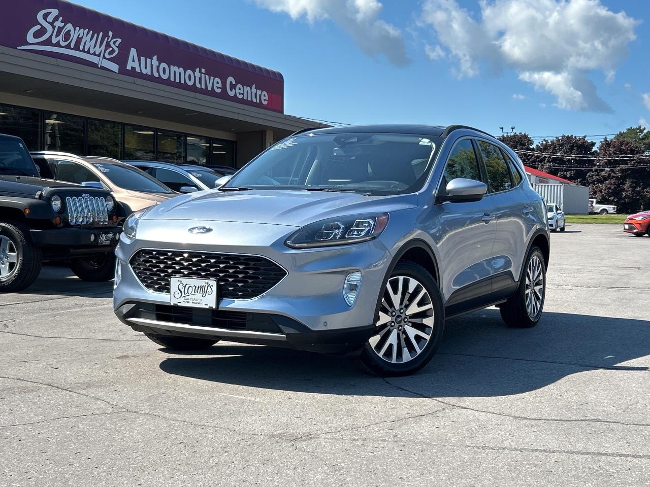 2022 Ford Escape Titanium AWD FULLY LOADED!! **CALL 613-961-8848 Photo