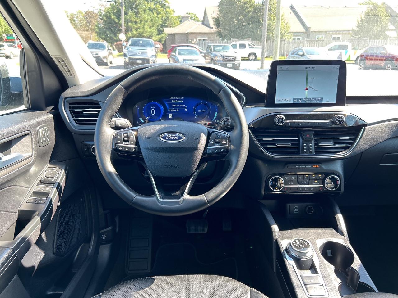 2022 Ford Escape Titanium AWD FULLY LOADED!! **CALL 613-961-8848 Photo