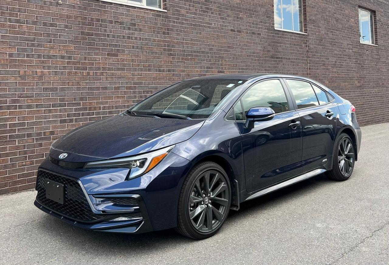 2025 Toyota Corolla Hybrid SE CVT AWD Photo