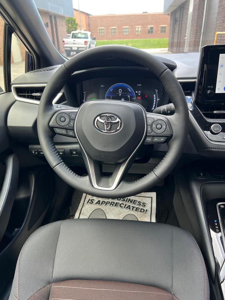 2025 Toyota Corolla Hybrid SE CVT AWD Photo