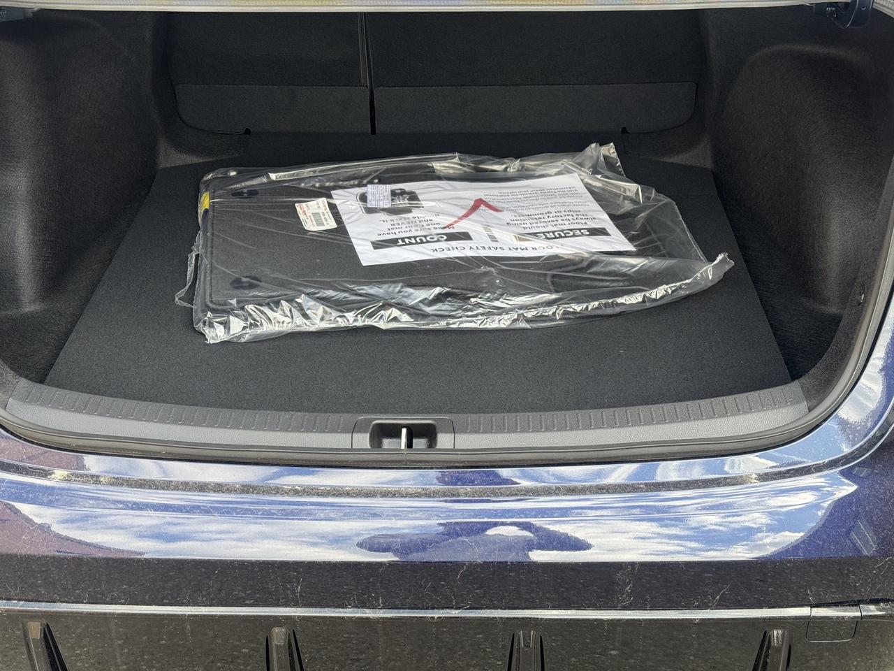 2025 Toyota Corolla Hybrid SE CVT AWD Photo