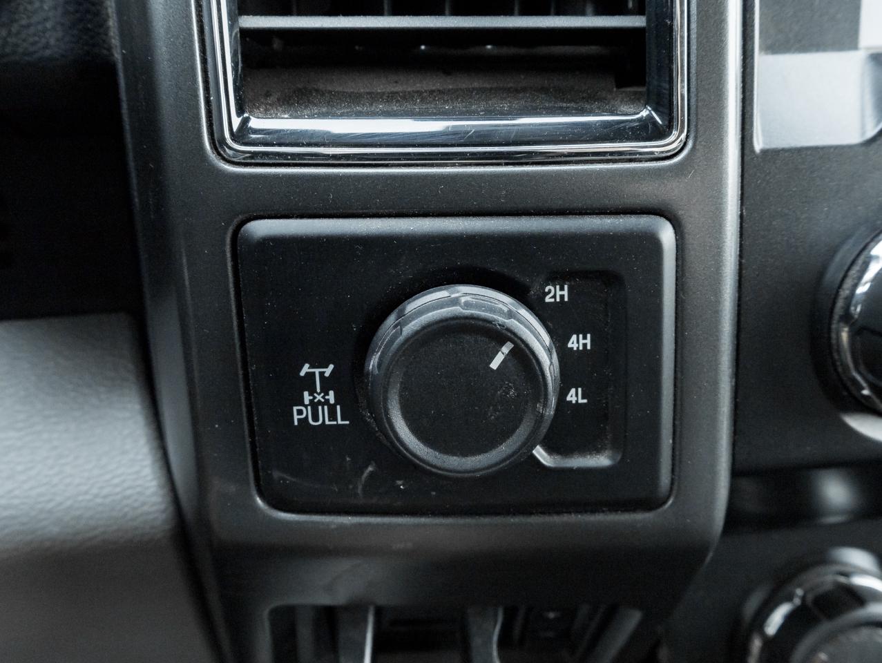 2020 Ford F-250 SUPER DUTY XLT 4WD Crew Cab 8' Box  BACK UP CAMERA Photo