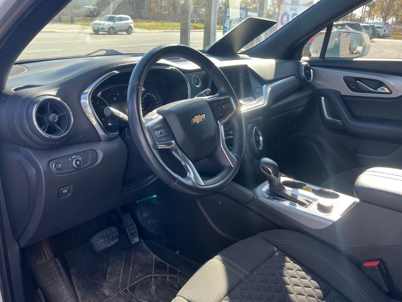 2019 Chevrolet Blazer 2LT Photo