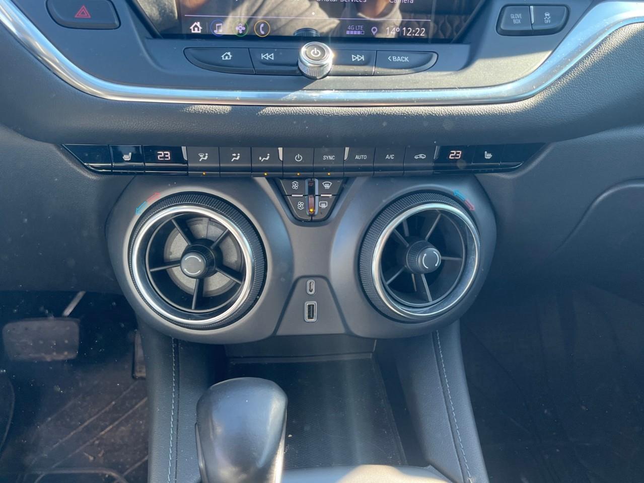 2019 Chevrolet Blazer 2LT Photo