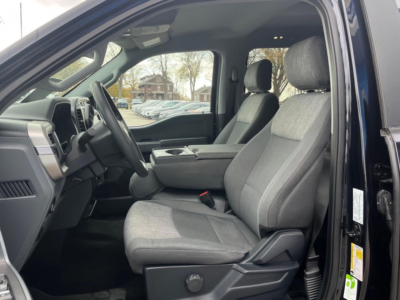 2021 Ford F-150 XLT GREAT TOW RIG Photo