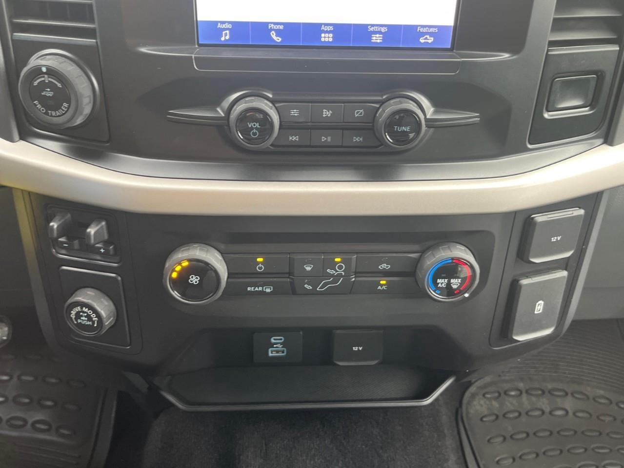 2021 Ford F-150 XLT GREAT TOW RIG Photo