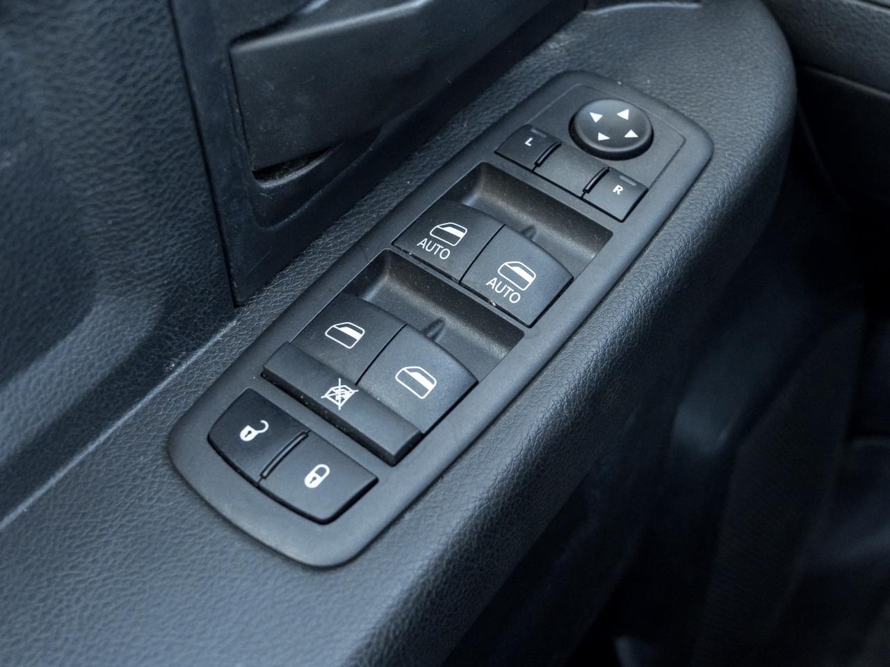 2018 RAM 1500 ST 4x4 Quad Cab 6'4  Box   PWR TOMMY GATE Photo