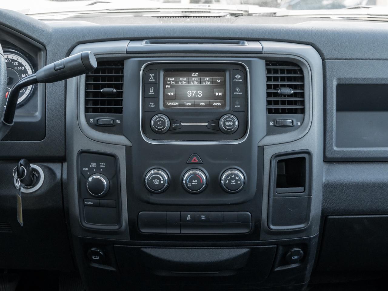 2018 RAM 1500 ST 4x4 Quad Cab 6'4  Box   PWR TOMMY GATE Photo