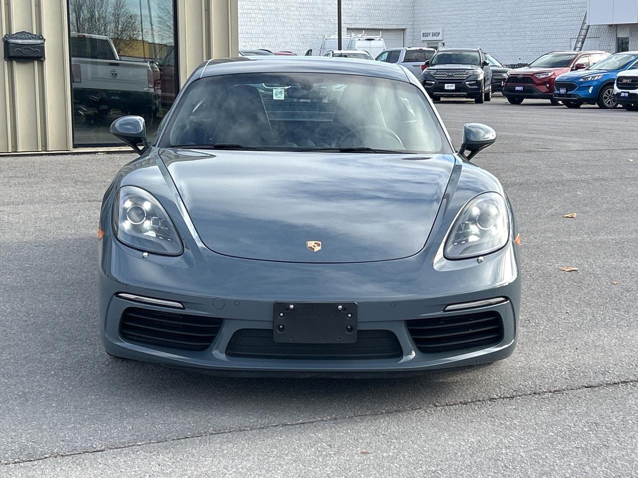 2017 Porsche 718 Cayman 718 CAYMAN **ONE OWNER** CALL NAPANEE 613-354-2100 Photo