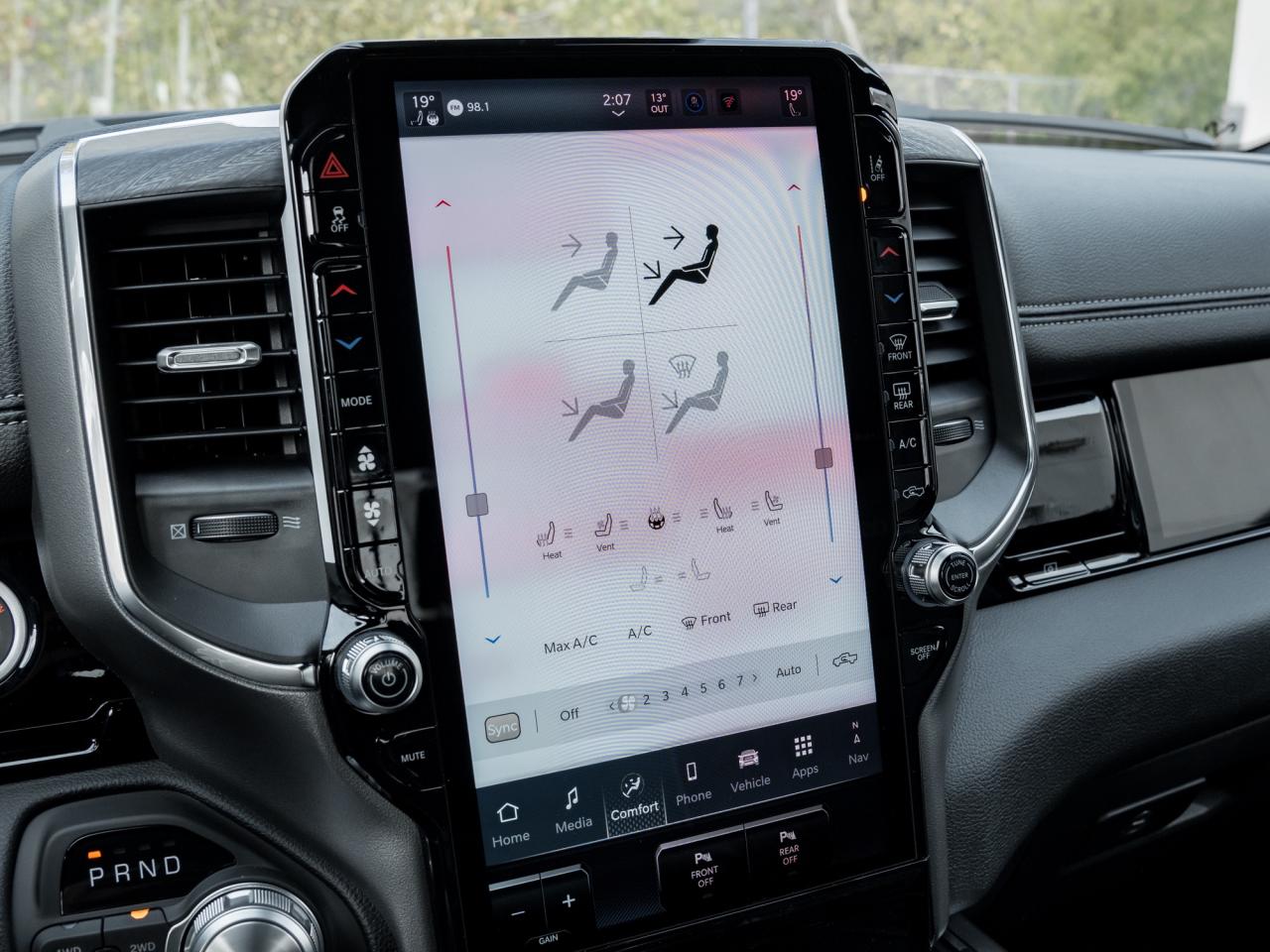 2026 RAM 1500 Laramie  Night Edition  Roof  RAMBOX  PWR SIDE STE Photo