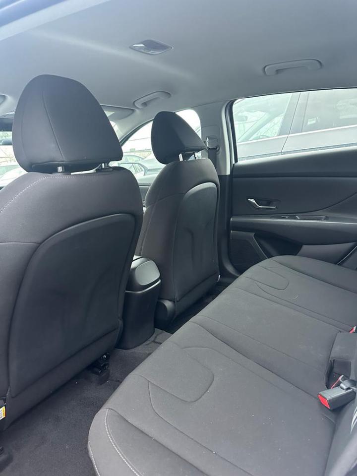 2022 Hyundai Elantra Preferred IVT, NAV, ALLOYS Photo