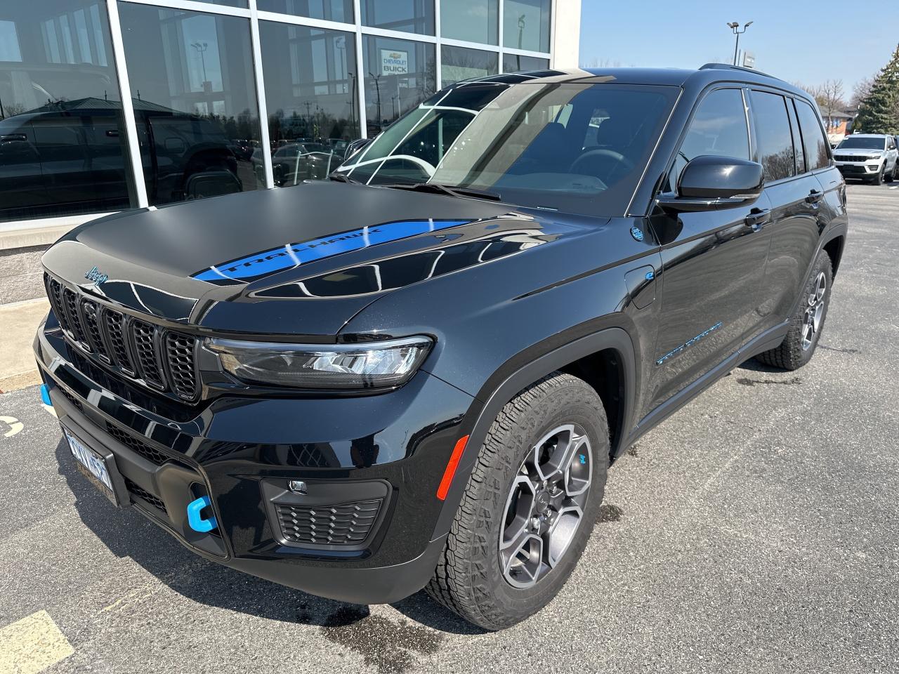 2023 Jeep Grand Cherokee 4xe Trailhawk 4XE Photo0