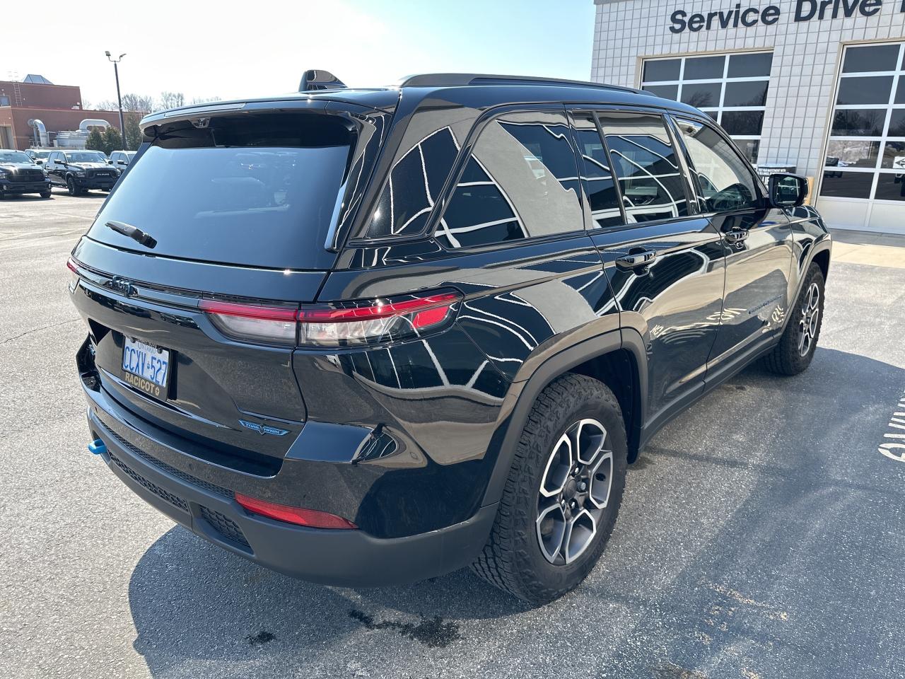 2023 Jeep Grand Cherokee 4xe Trailhawk 4XE Photo