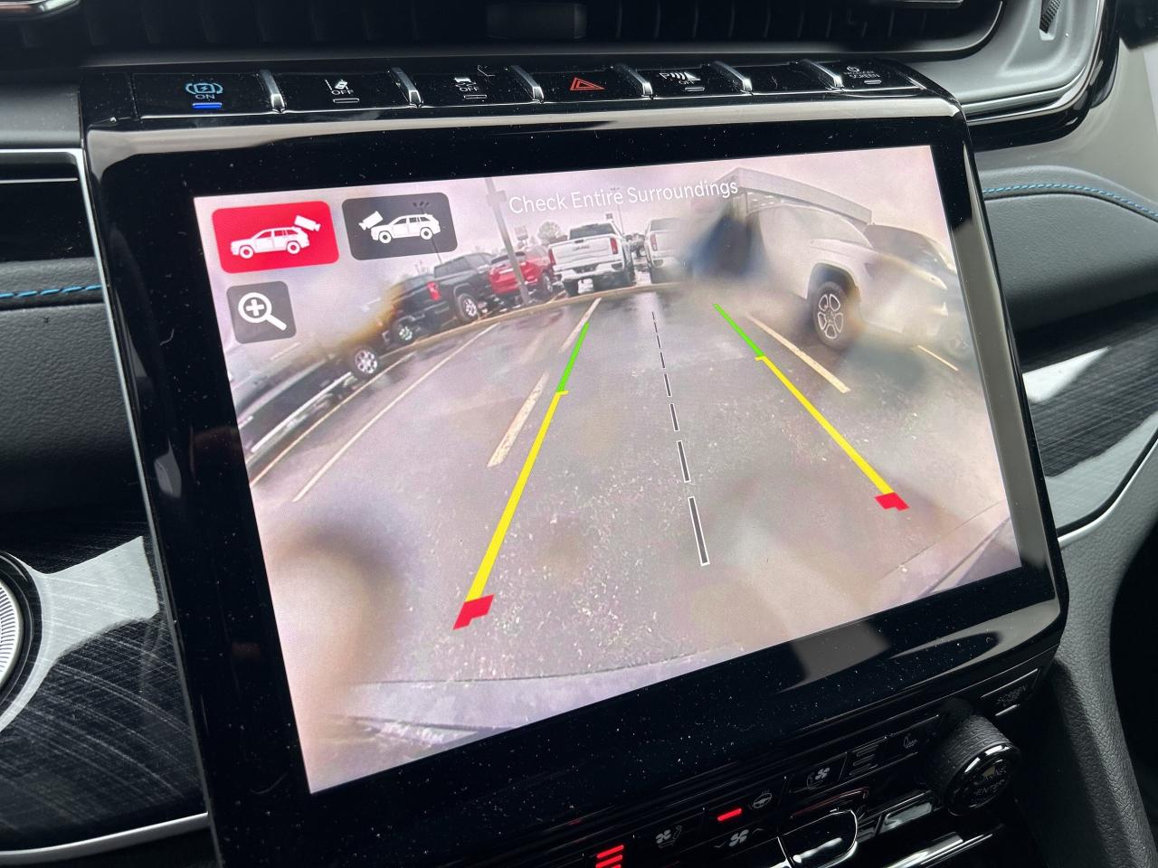 2023 Jeep Grand Cherokee 4xe Trailhawk 4XE Photo