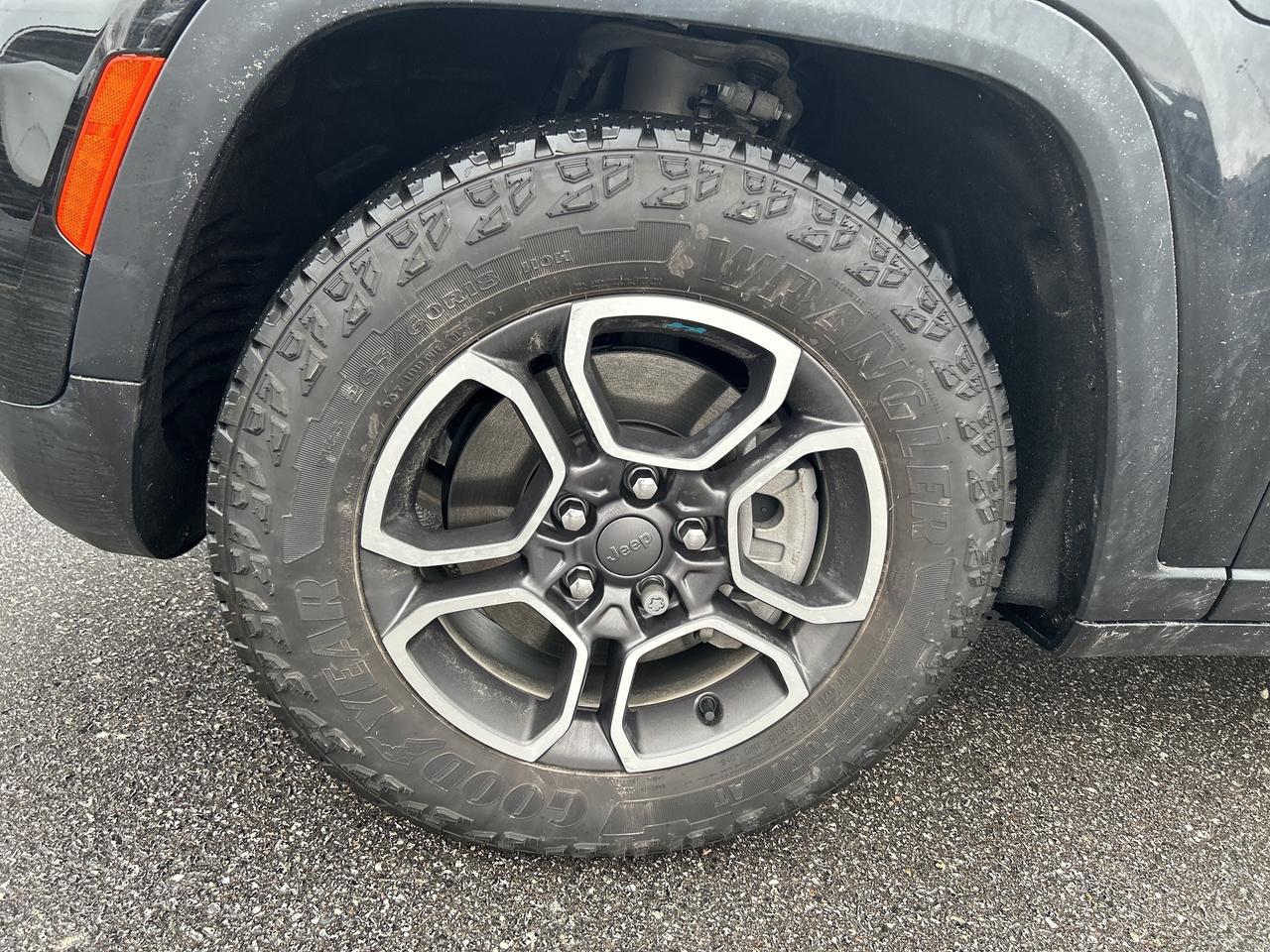 2023 Jeep Grand Cherokee 4xe Trailhawk 4XE Photo