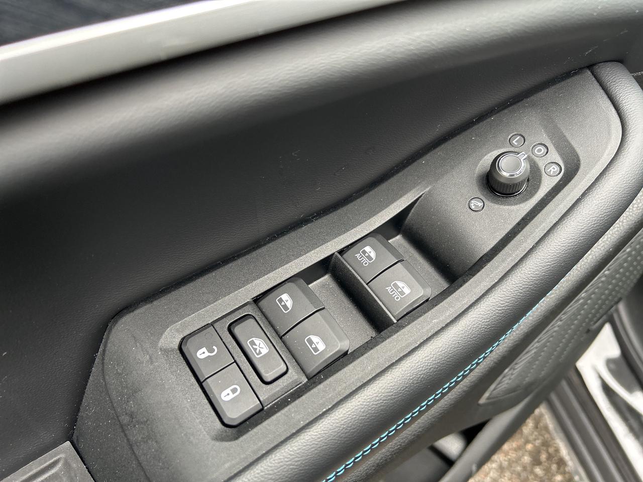 2023 Jeep Grand Cherokee 4xe Trailhawk 4XE Photo