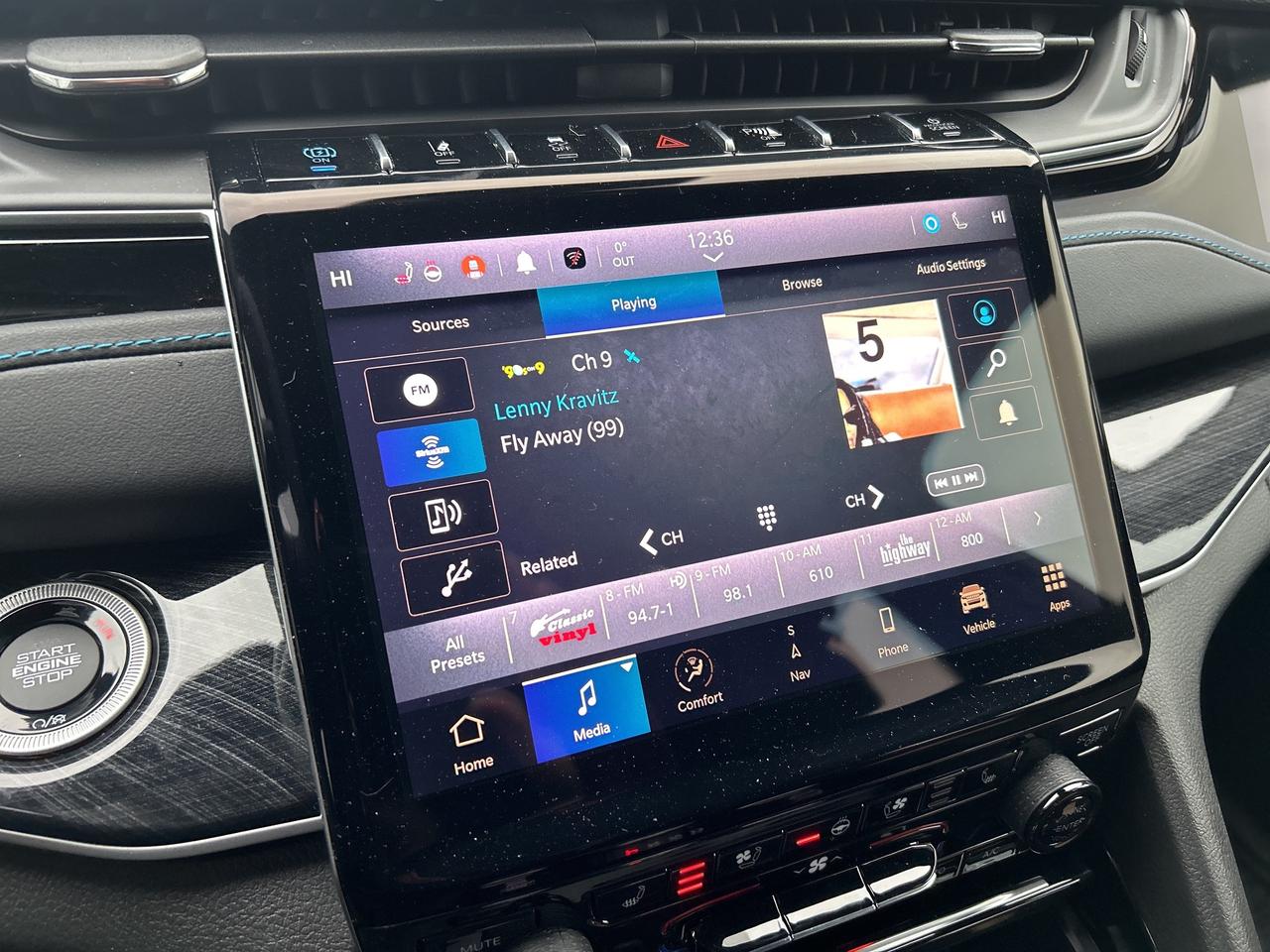 2023 Jeep Grand Cherokee 4xe Trailhawk 4XE Photo