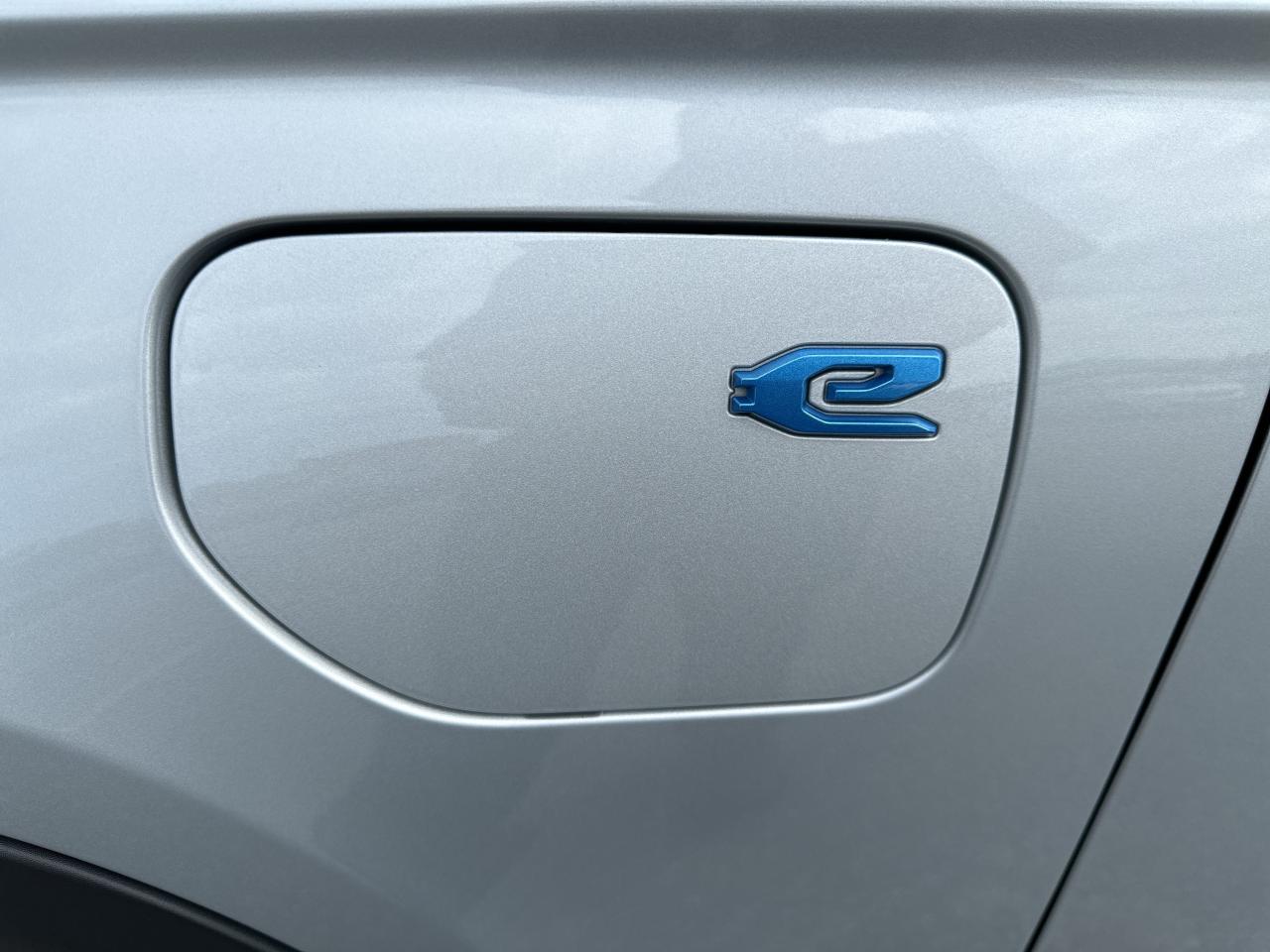 2023 Jeep Grand Cherokee 4xe Trailhawk 4XE Photo