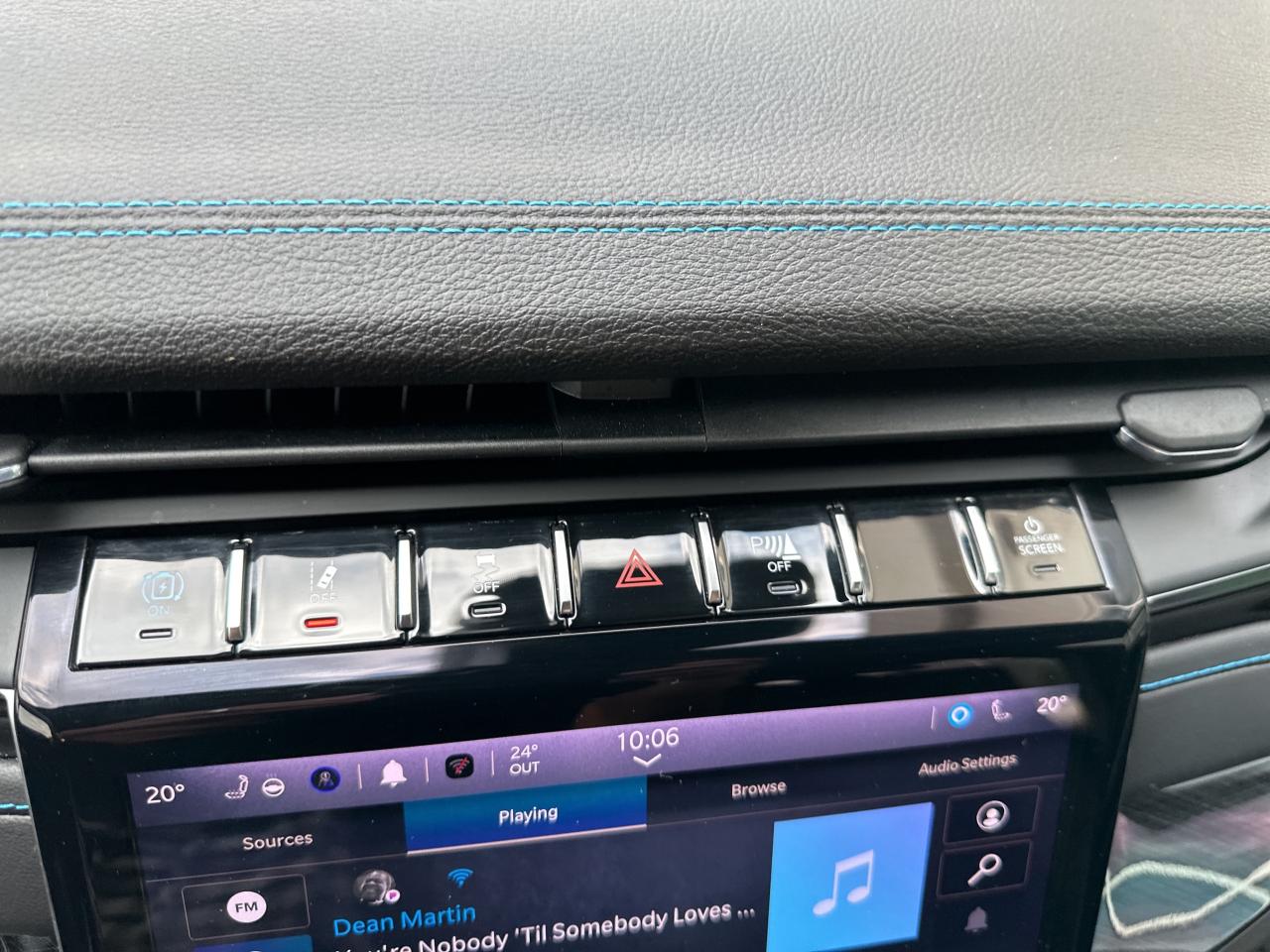 2023 Jeep Grand Cherokee 4xe Trailhawk 4XE Photo