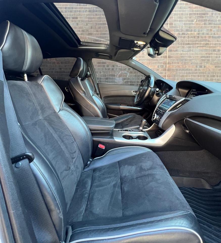 2019 Acura TLX TECH A SPEC, LEATHER, NAVI, SUNROOF Photo