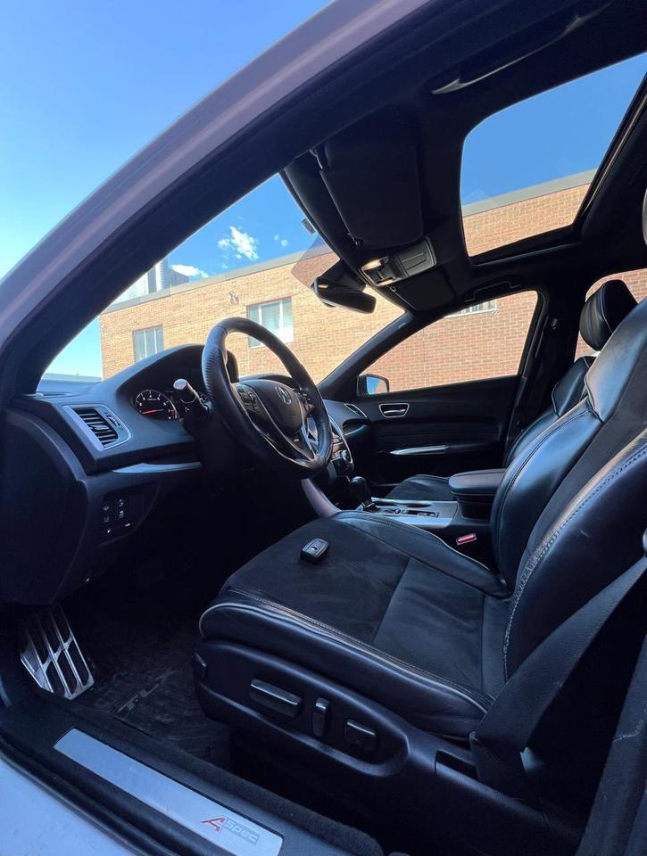 2019 Acura TLX TECH A SPEC, LEATHER, NAVI, SUNROOF Photo